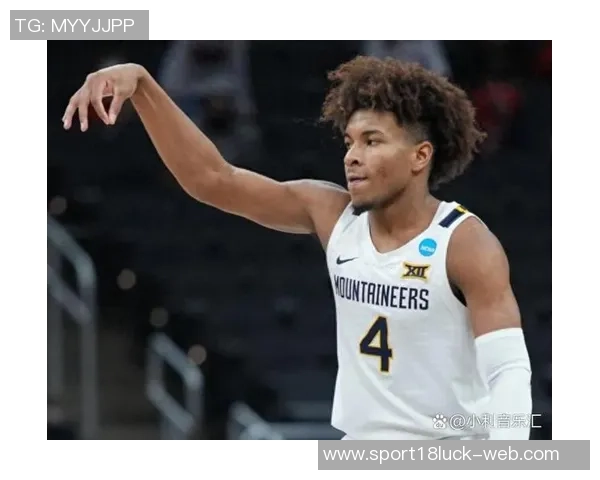 米诺特狂砍生涯新高21分12投8中三分6中3表现惊艳 米诺特狂砍生涯新高21分12投8中三分6中3表现惊艳